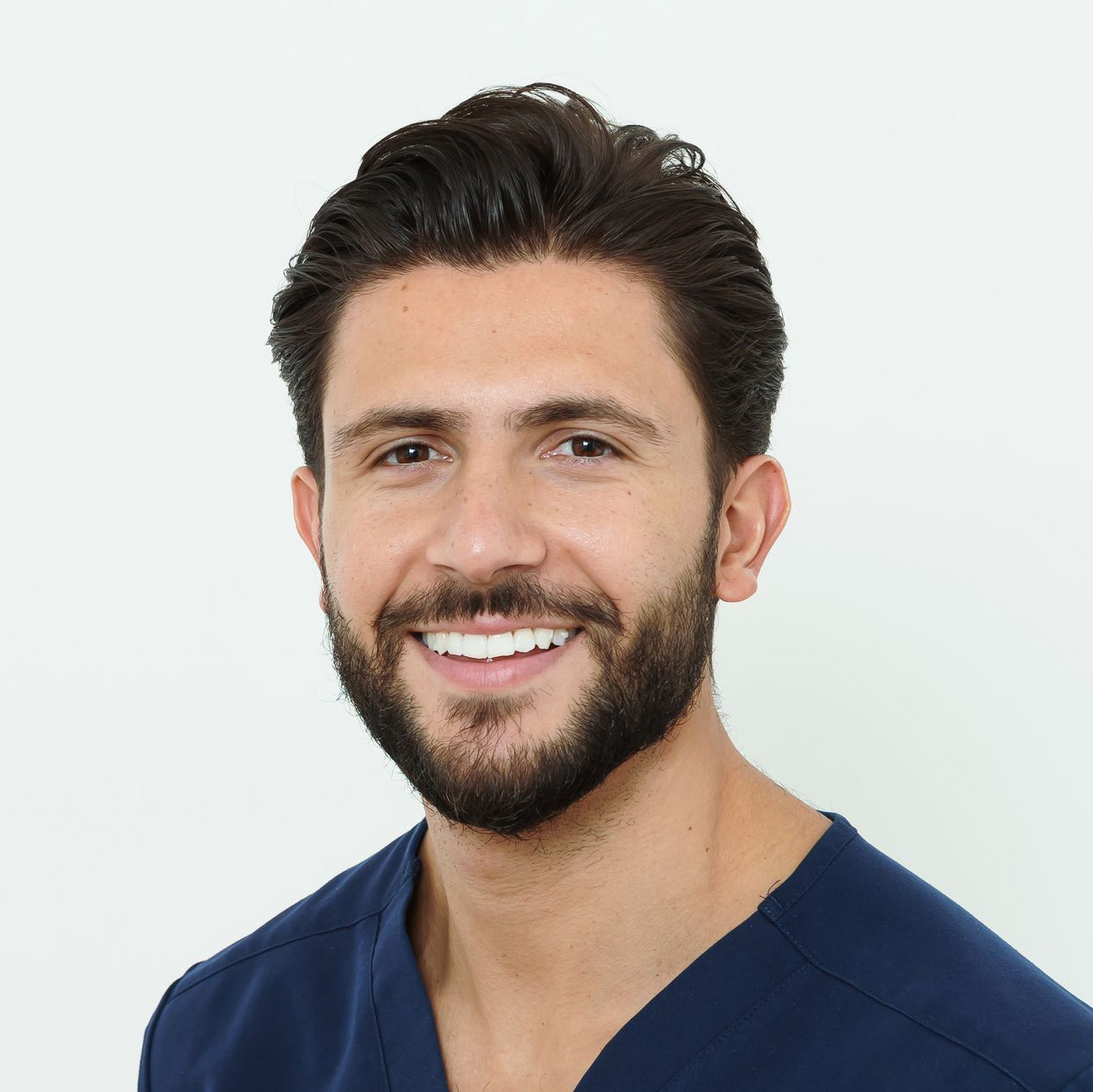 Cosmetic dentist. Dr Simon Blank. Montagu Dental, Baker Street